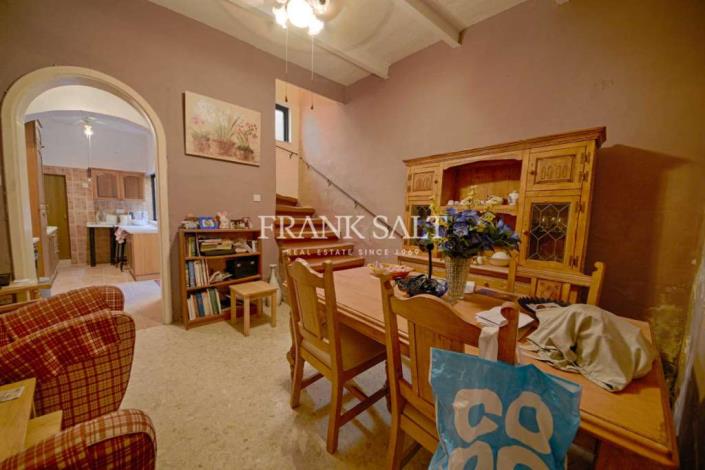 Image No.3-3 Bed Townhouse for sale