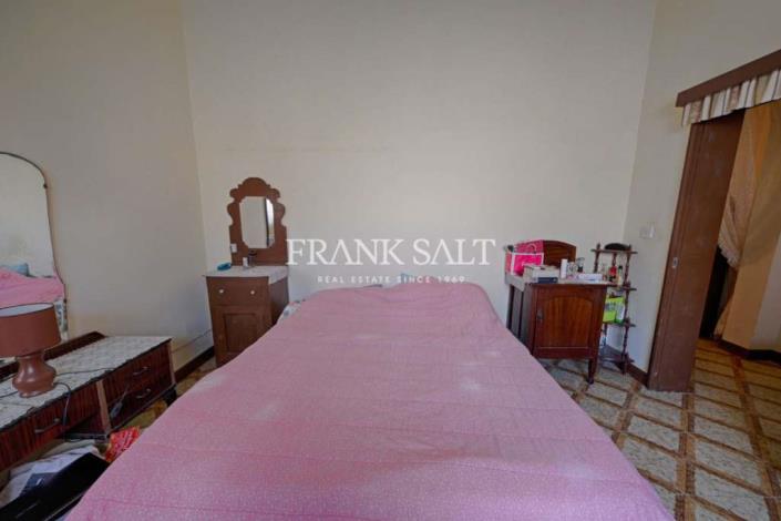 Image No.2-Bungalow de 1 chambre à vendre à Qala