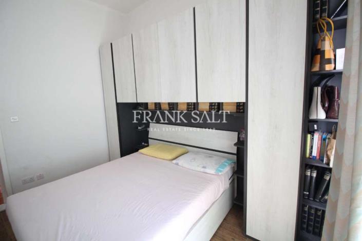 Image No.9-2 Bed Farmhouse for sale