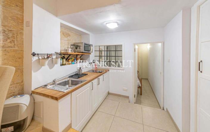 Image No.3-3 Bed Townhouse for sale