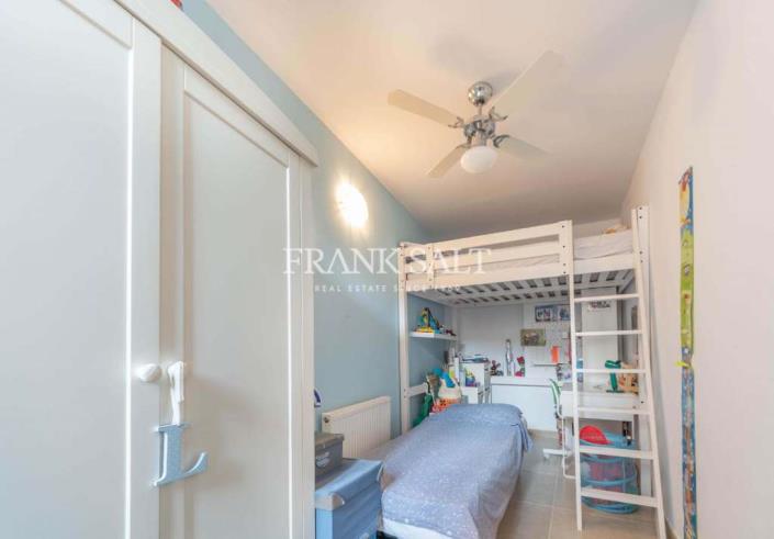 Image No.7-3 Bed Townhouse for sale