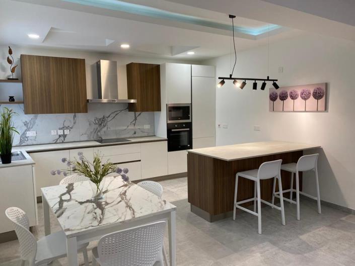 Image No.3-3 Bed Apartment for sale