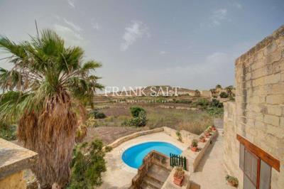 3 Bed Farmhouse for sale