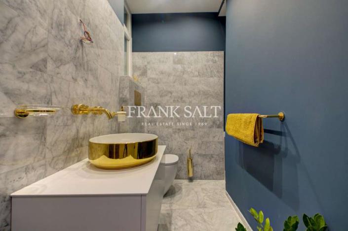 Image No.12-2 Bed Apartment for sale