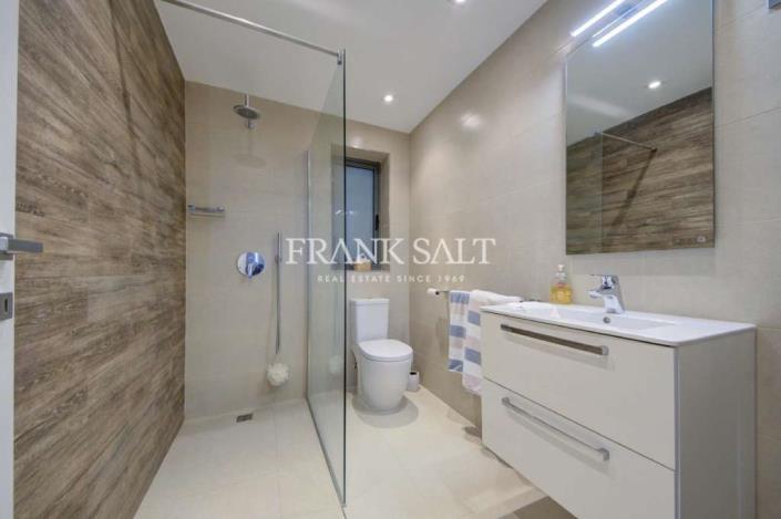 Image No.9-2 Bed Apartment for sale