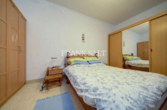 Image No.9-3 Bed Apartment for sale