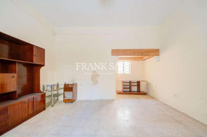 Image No.1-2 Bed Townhouse for sale