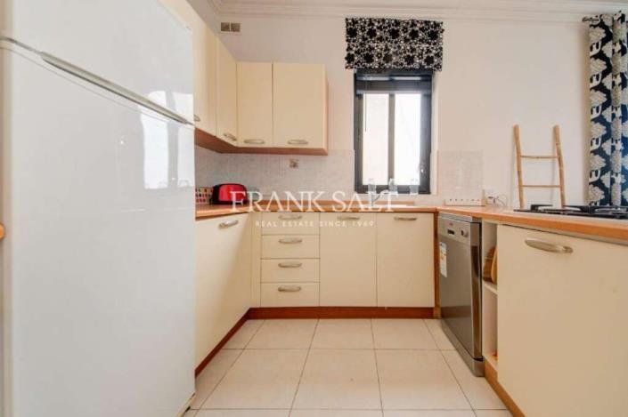 Image No.12-Appartement de 4 chambres à vendre à Sliema