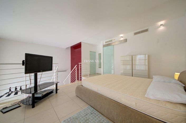 Image No.13-Propriété de 2 chambres à vendre à Portomaso