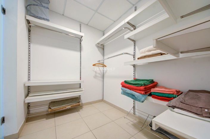 Image No.16-Propriété de 2 chambres à vendre à Portomaso