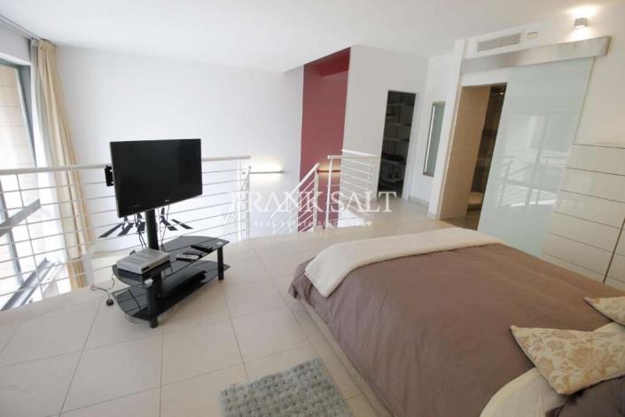 Image No.7-Appartement de 2 chambres à vendre à Portomaso