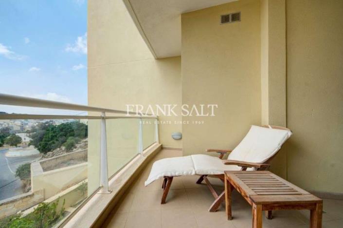 Image No.3-Appartement de 2 chambres à vendre à Marsaskala