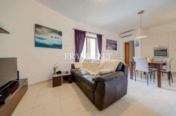 Image No.4-Appartement de 2 chambres à vendre à Marsaskala