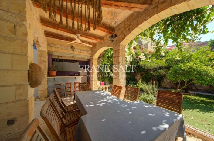 Image No.6-3 Bed Townhouse for sale