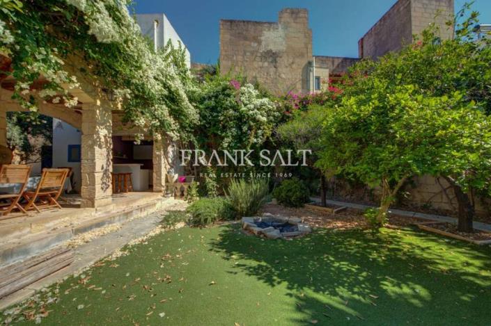 Image No.5-3 Bed Townhouse for sale