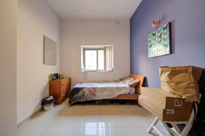 P_037561_037561-Sliema-Apartment-002