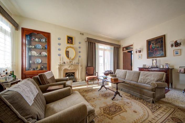 Image No.1-4 Bed Villa for sale