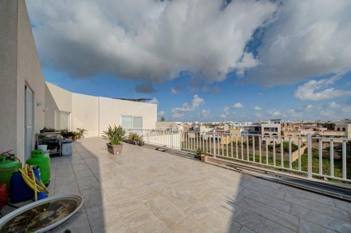 Image No.24-3 Bed Penthouse for sale