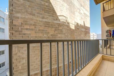 P_916619_916619-Sliema-Apartment-018