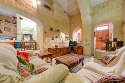 1 - Balzan, Farmhouse