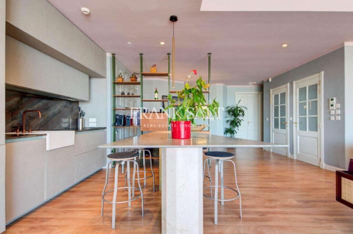 Image No.12-4 Bed Apartment for sale