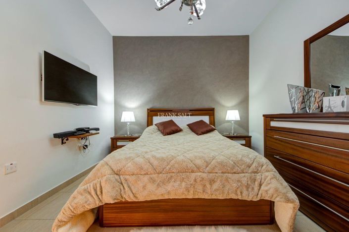 Image No.11-Propriété de 2 chambres à vendre à Zabbar