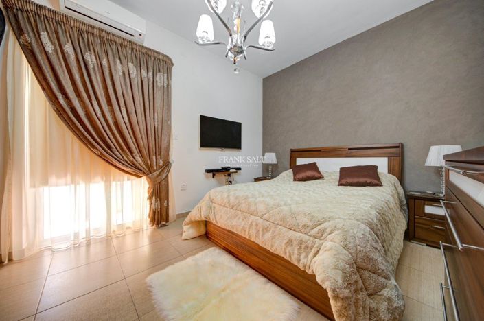 Image No.12-Propriété de 2 chambres à vendre à Zabbar