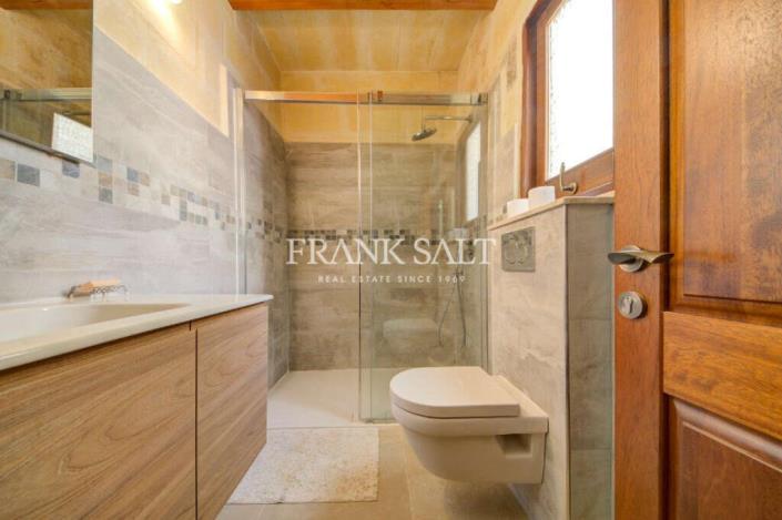 Image No.16-Ferme de 4 chambres à vendre à San Lawrenz