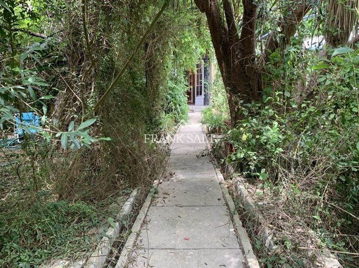 Image No.15-Ferme de 5 chambres à vendre à Birkirkara