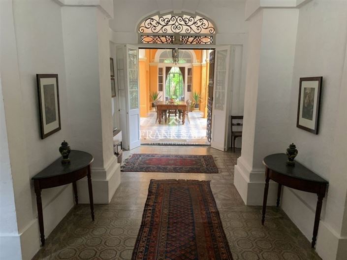 Image No.2-Ferme de 5 chambres à vendre à Birkirkara