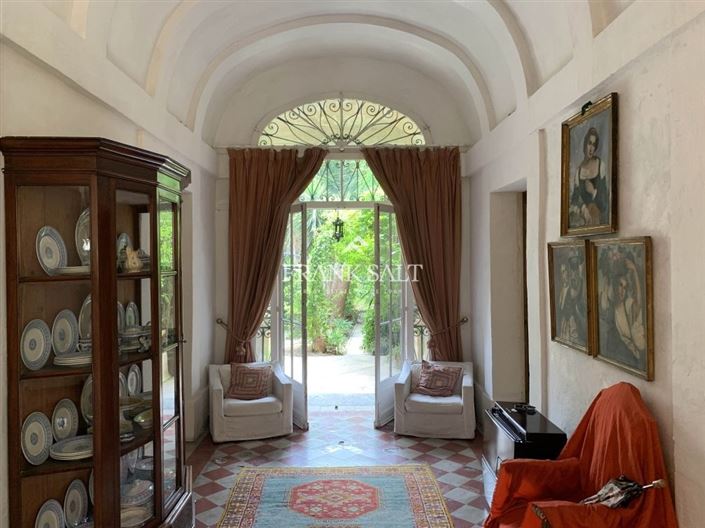 Image No.8-Ferme de 5 chambres à vendre à Birkirkara