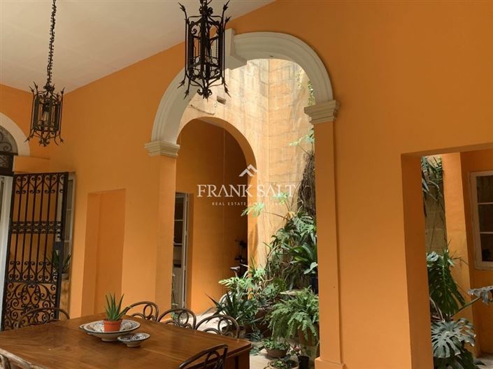 Image No.9-Ferme de 5 chambres à vendre à Birkirkara