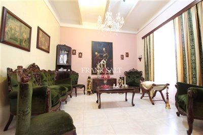 1 - Cospicua, Townhouse