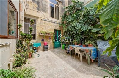 Maison de ville de 3 chambres à vendre à Paola