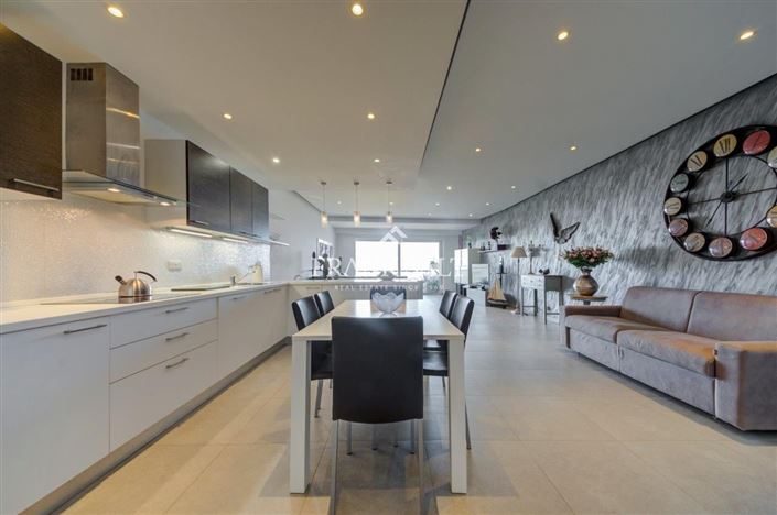 Image No.8-Appartement de 2 chambres à vendre à Hal Saghtrija