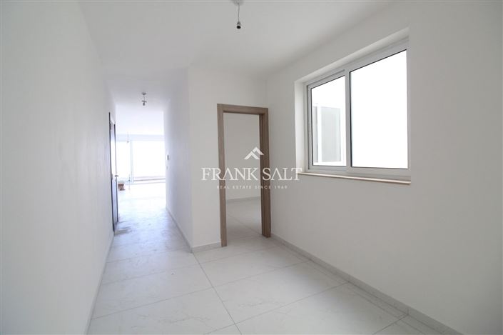 Image No.12-3 Bed Apartment for sale