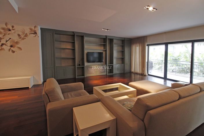 Image No.4-Propriété de 3 chambres à vendre à Malta