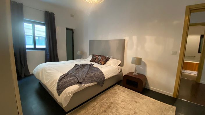 Image No.9-3 Bed Property for sale