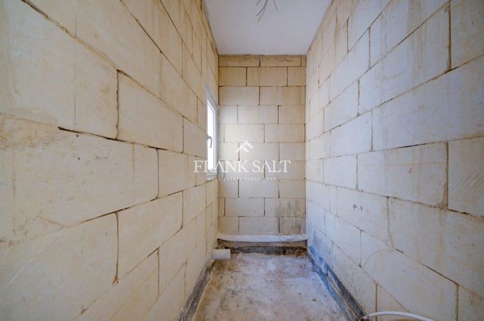 Image No.10-3 Bed Apartment for sale