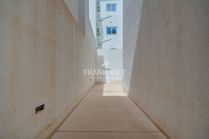 Image No.16-3 Bed Apartment for sale