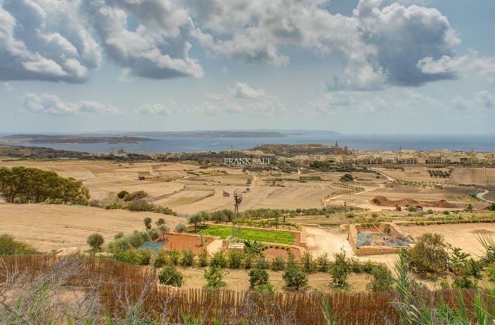 Image No.2-3 Bed Property for sale