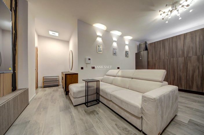 Image No.6-2 Bed Property for sale