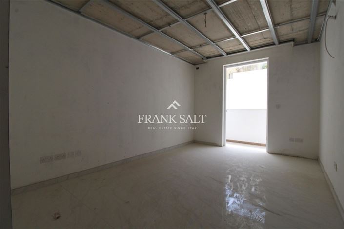 Image No.13-3 Bed Apartment for sale