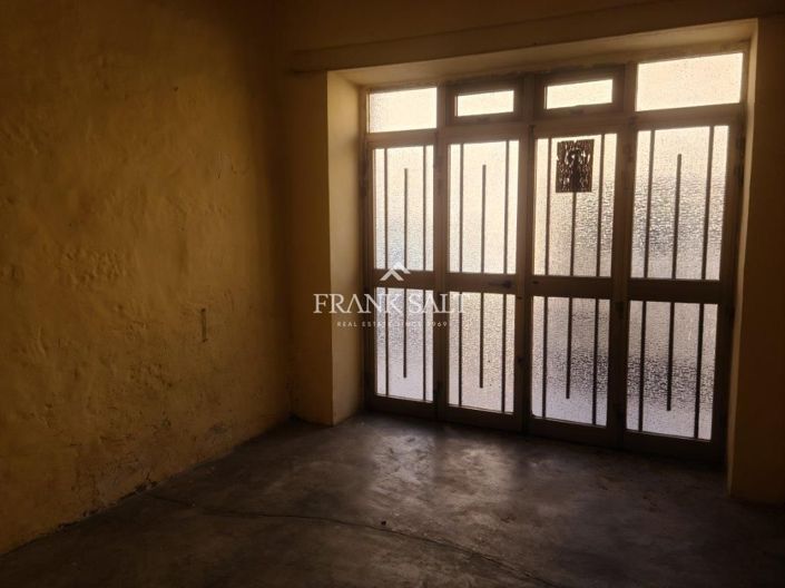 Image No.38-3 Bed Townhouse for sale