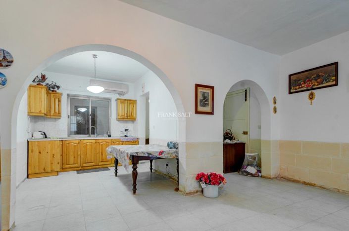 Image No.3-Propriété de 2 chambres à vendre à Valletta
