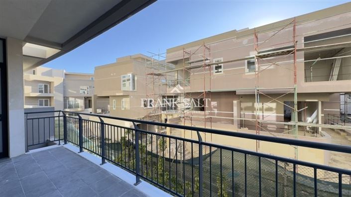 Image No.8-3 Bed Apartment for sale