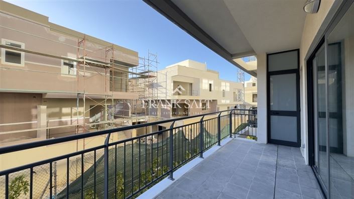 Image No.9-3 Bed Apartment for sale