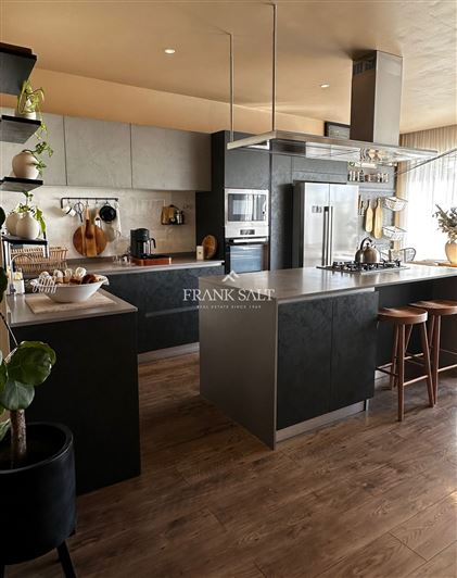 Image No.3-2 Bed Penthouse for sale