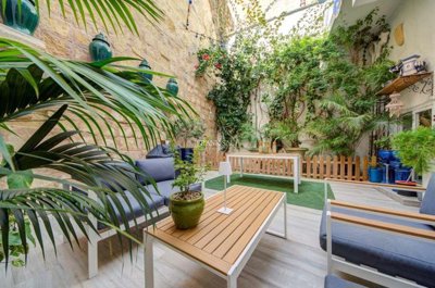 1 - Cospicua, Propriété