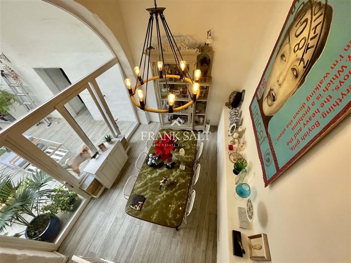 Image No.20-1 Bed Farmhouse for sale